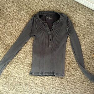 aerie dark grey long sleeve